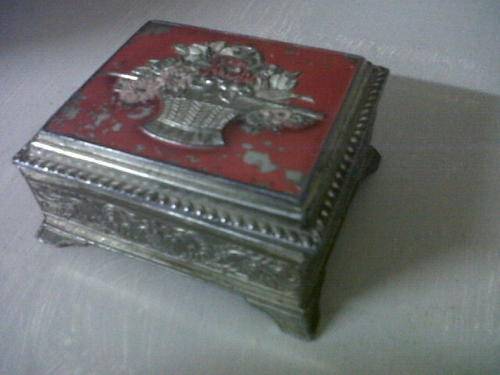 VIntage JEWELERY case
