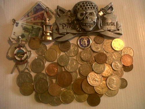 TREASURE COLLECTABLES Coins token and badge