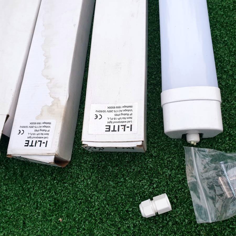2FT Waterproof Light Tubes (BID PER TUBE)!!!