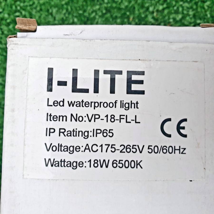 2FT Waterproof Light Tubes (BID PER TUBE)!!!