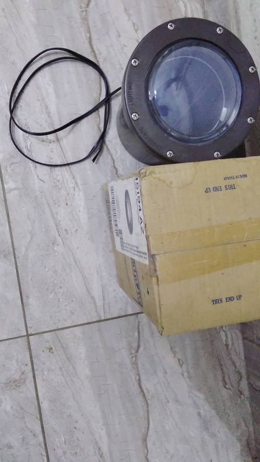 UNUSED Kichler Landscape Arch Bronze 15194 AZ Light (BID PER LIGHT)!!!