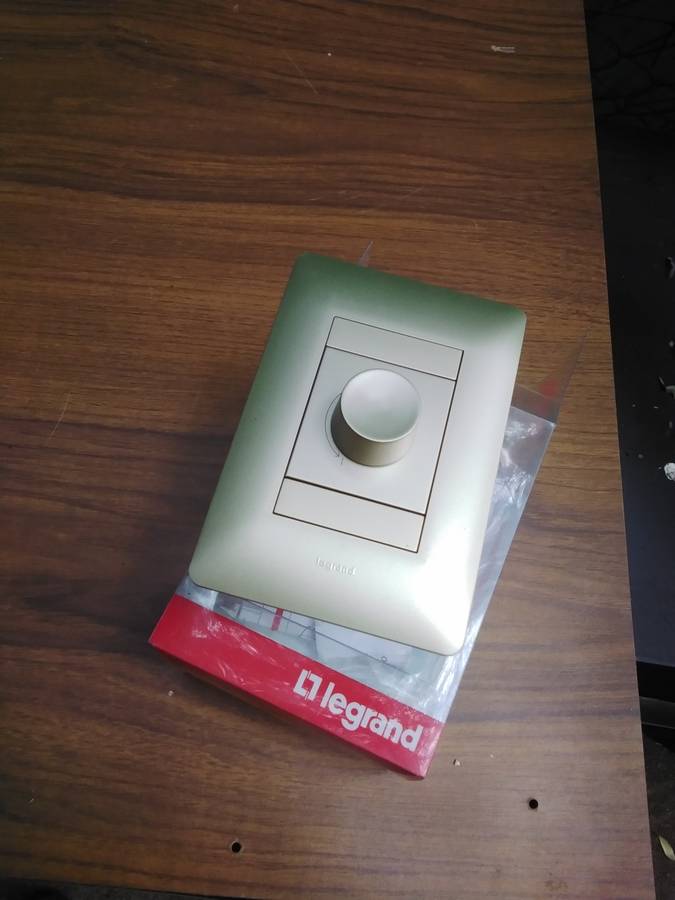 LEGRAND Rotary DIMMER, Single Lever Switch (BID PER PACK )