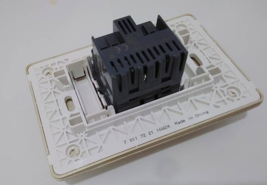 LEGRAND Rotary DIMMER, Single Lever Switch (BID PER PACK )