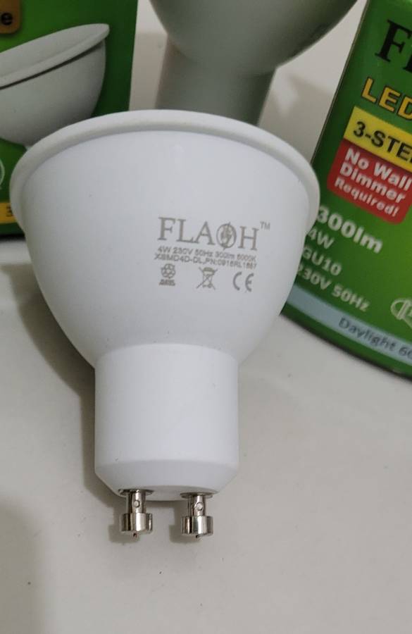 3-Step DIMMABLE FLASH 4w LED Downlights GU 10 (BID PER LOT)!!