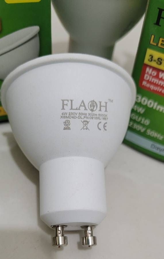 3-Step DIMMABLE FLASH 4w LED Downlights GU 10 (BID PER LOT)!!