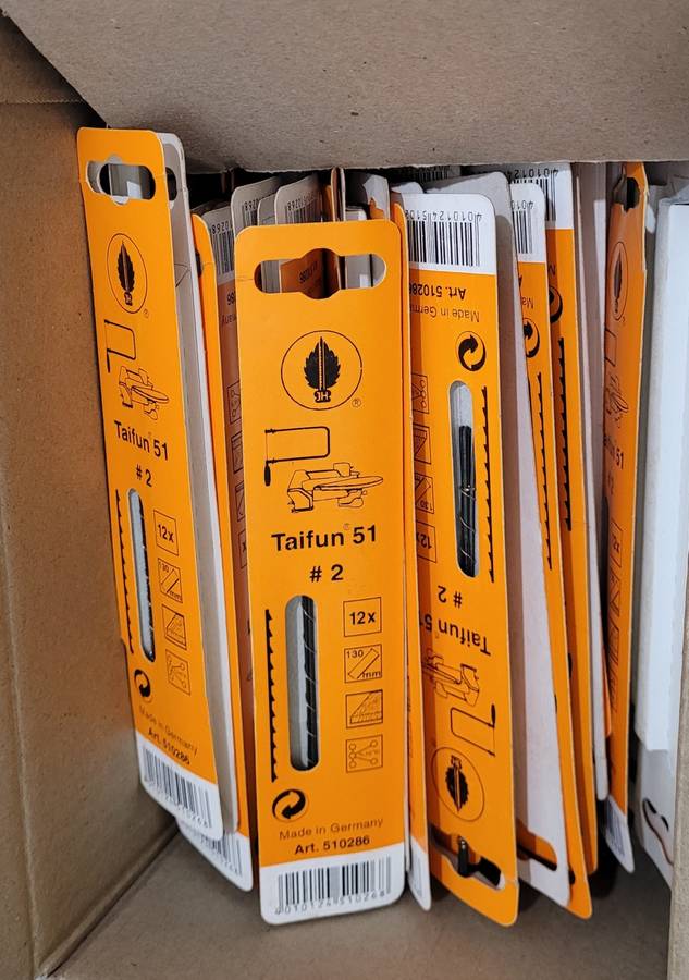 UNUSED Scroll Saw Blades  JH510286 (BID PER PIECE)!!!