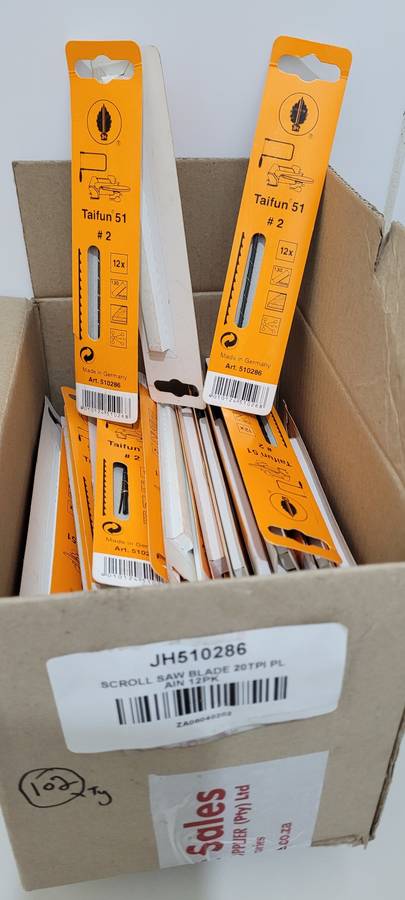 UNUSED Scroll Saw Blades  JH510286 (BID PER PIECE)!!!