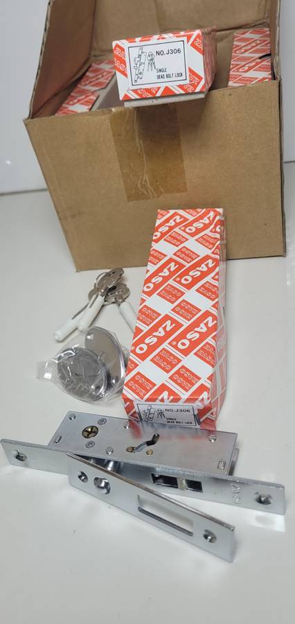ZASO Quality Single Dead Bolt Lock, Complete With A set Of 3x Keys & Accessories. (Bid Per Piece)