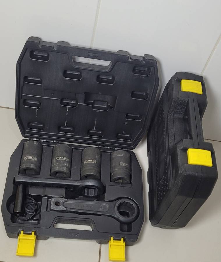 1/2" Square Drive Deep Socket Impact Set For Slogging Hammer/Wheel Slogger. (BID Per Piece)!!!