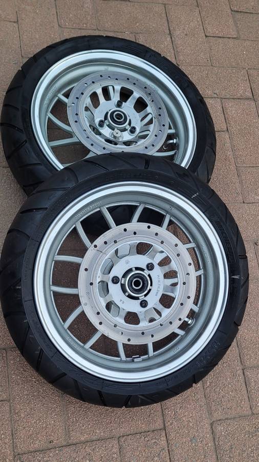 ALMOST NEW - 2x MICHELIN Pilot Sport Super Bike Rim, Tyre & Brake Disc 13/60-13  (Bid Per Lot)