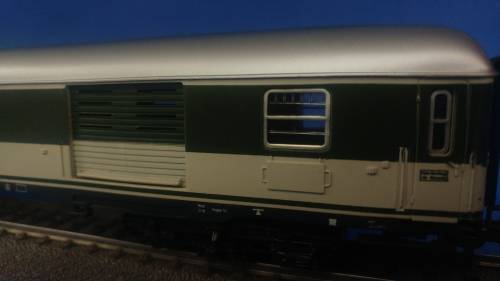 Marklin 4093 DB baggage coach