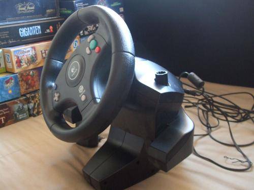 Logitech Gamecube gaming steeringwheel