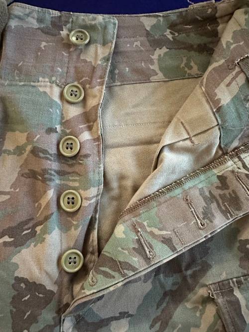 32 Bn Winter Camo Pants, size 7679