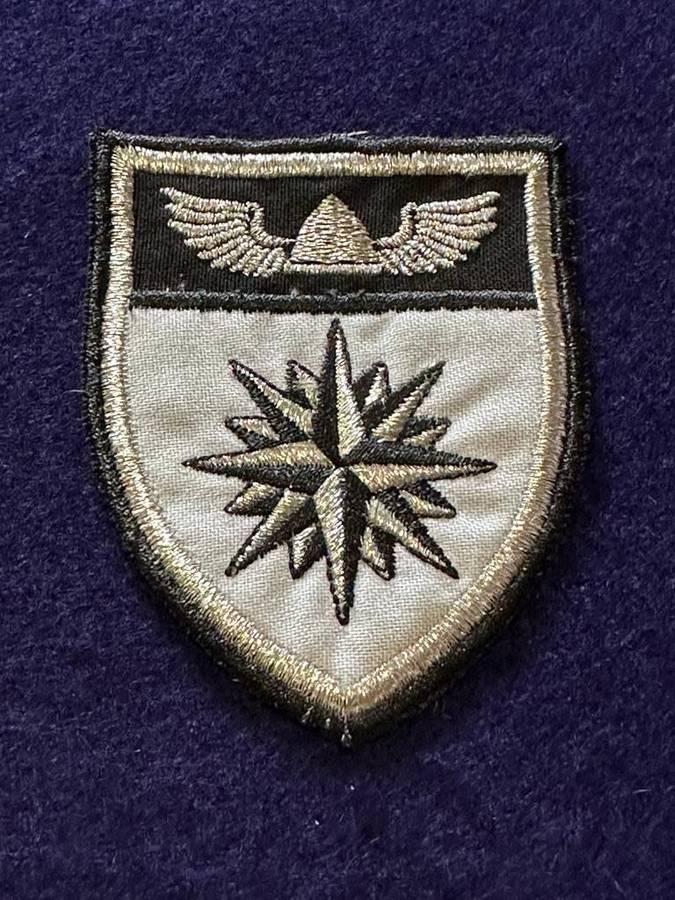 4 Recce Regiment Embroidered Tracksuit Badge (Cotton and Lurex) - Size 60mm wide x 85mm long