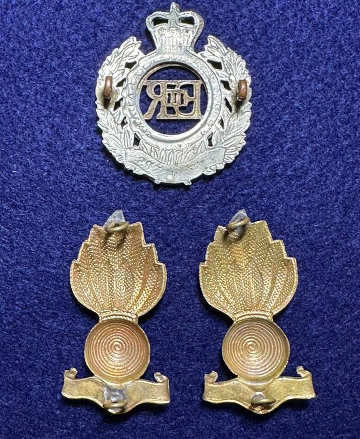 Rhodesian Corps of Engineers Set Cap and Collars Rhodesia Nyasaland QC Variation 1