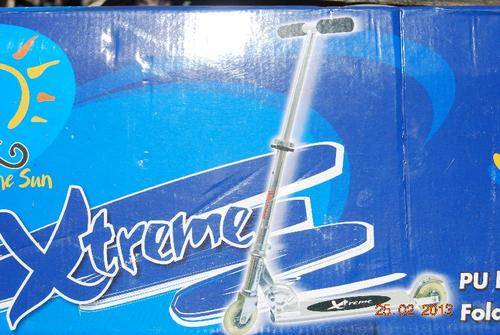 PLEASE READ NEW SCOOTER USED FOR DEMO SHOP SOILED THEREFORE SOLD SECONDHAND