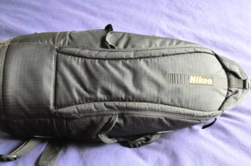 CRAZY AUCTION PLEASE READ THE AD NIKON 200-400 lens WITH ORIGIONAL NIKON LENS PACK