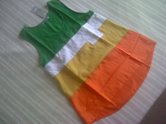 ***Cute & Funky Ladies Colourful Tops***Great Quality**XL ONLY***Perfect with a Jeans***BRAND NEW***