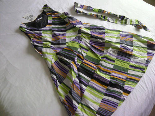 ***Cute & Funky Ladies Sleeveless Dress with matching belt***XXL, XXXL ONLY***BRAND NEW***