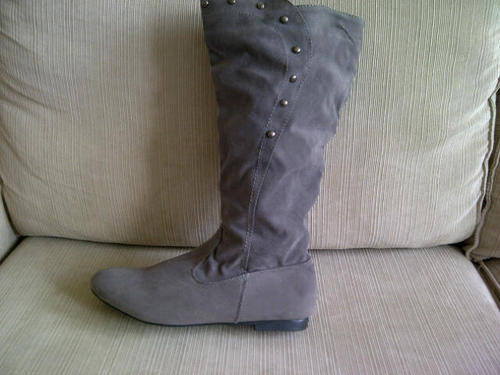 **Cute & Funky Ladies Long Grey Boots with studded design**Size 5, 6, 7 ONLY**BRAND NEW***