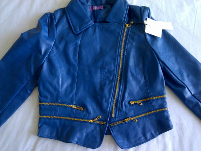 ***Stunning Ladies Short Cut Leather Look Jacket with Funky Design***Blue & Black***BRAND NEW***