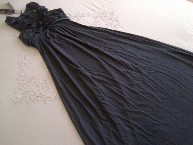 ***Beautiful Ladies Long Evening Dress with Flower Design Neckline***GREY***S, XL ONLY***STUNNING***