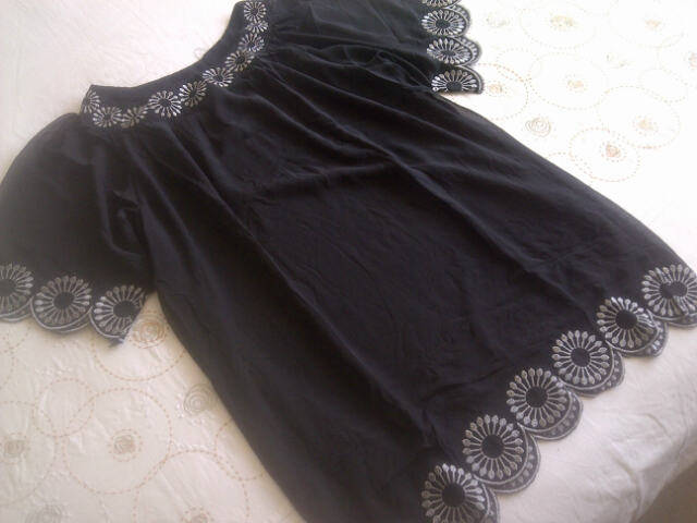 ***Beautiful Ladies Chiffon Style Top With STUNNING Detail & Design**M, L, XL**Grey, Black, White**