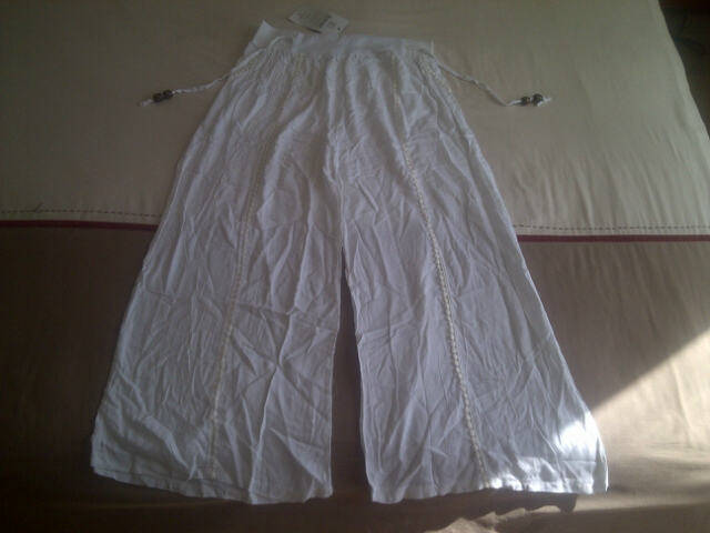 ***Pretty Ladies White Chiffon Style Summer Pants with front pockets***L, XL, XXL***BRAND NEW***