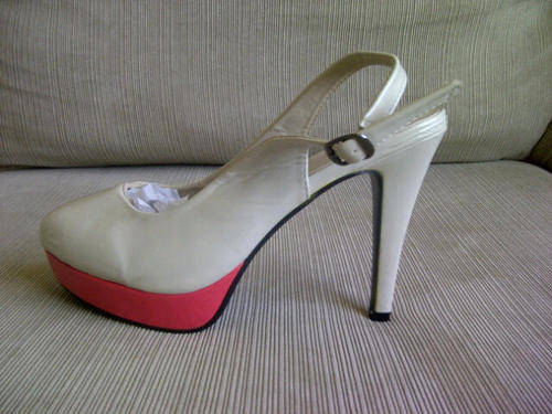 ***Stunning Ladies White/Pink Leather look High Heels***7 ONLY***LAST ONE AVAIL***BEAUTIFUL***