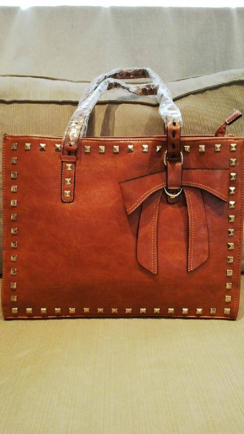 **Stunning Ladies TAN PU Leather Handbag With Beautiful Bow Detail & Design**BRAND NEW**