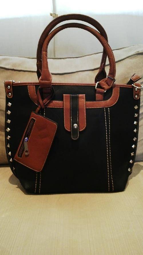 ***Stunning Ladies 2pc Black/Tan PU Leather Handbag***BEAUTIFUL PIECE***BRAND NEW***