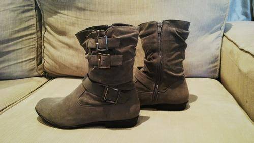 ***NEW DESIGN***Cute & Funky Ladies Short Grey Suede Like Boots***Size 8 ONLY***STUNNING***