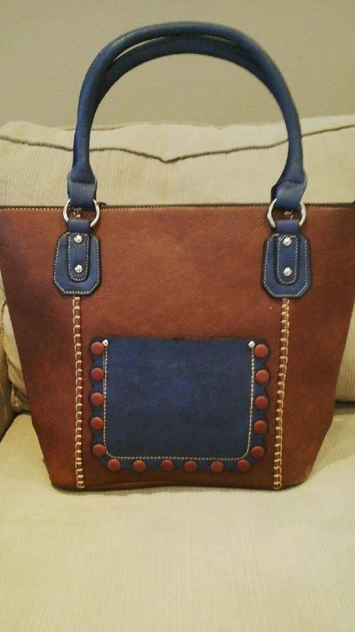 **Stunning Ladies Tan/Blue PU Leather Handbag With Beautiful Detail & Design**BRAND NEW**
