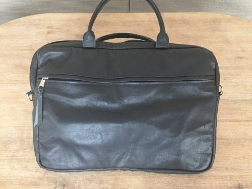 ***Stunning Hand Made Full Grain Cow Soft Leather Laptop  Bag***BLACK***Beautiful***