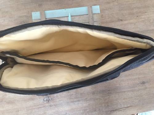 ***Stunning Hand Made Full Grain Cow Soft Leather Laptop  Bag***BLACK***Beautiful***