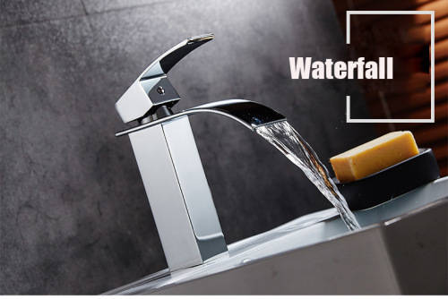 ***STUNNING***Italian Curve Design Square Bathroom Faucet Tap ***BRAND NEW***