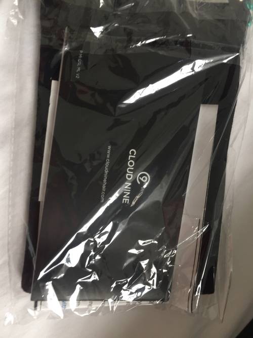 CLOUD 9 MINI HAIR IRON - EXCELLENT CONDITION - RETAILS FOR R2200