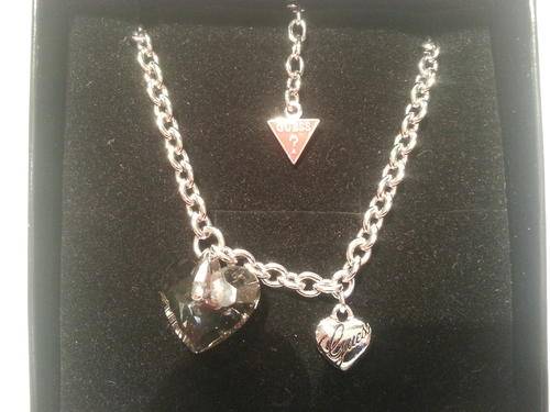 Guess Necklace BRAND NEW in a box RETAILS FOR R799.00