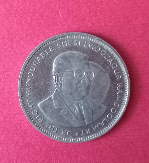 MAURITIUS 1 RUPEE COIN MINT CONDITION