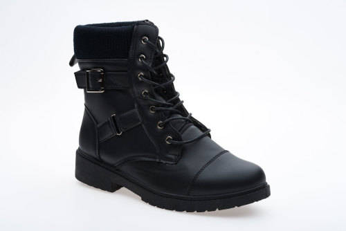 Black ladies boot : U.K. /SA  8