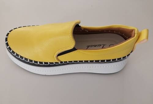 Lunah Ladies Fashion shoes .