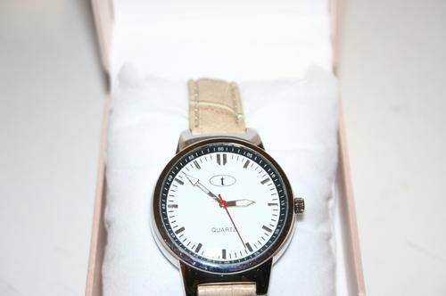 Brand New Ladies Gift Boxed Fashion watches