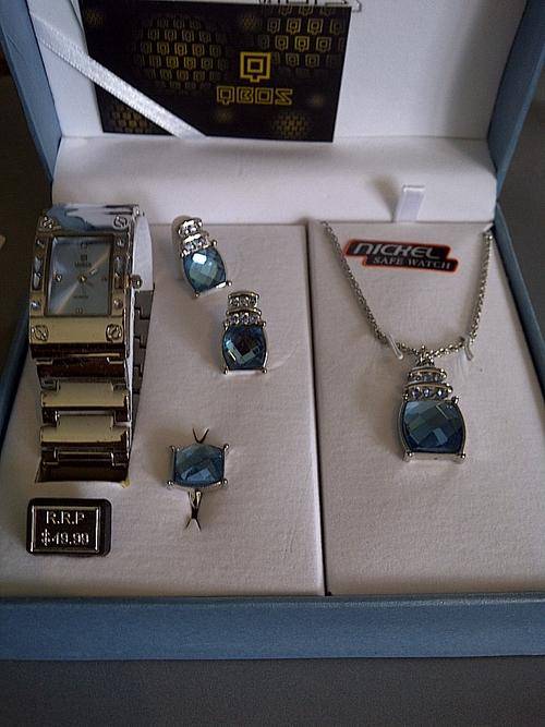 **BRAND NEW** LADIES WATCH GIFT SET (BLUE) - MOTHERS DAY GIFT