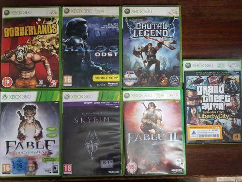 Xbox 360 Console 250GB + 7 Games