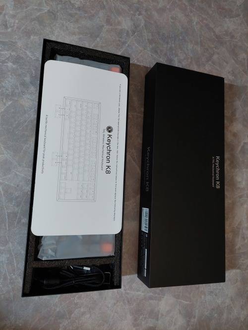 Keychron K8 wireless mechanical keyboard Windows and Mac OS