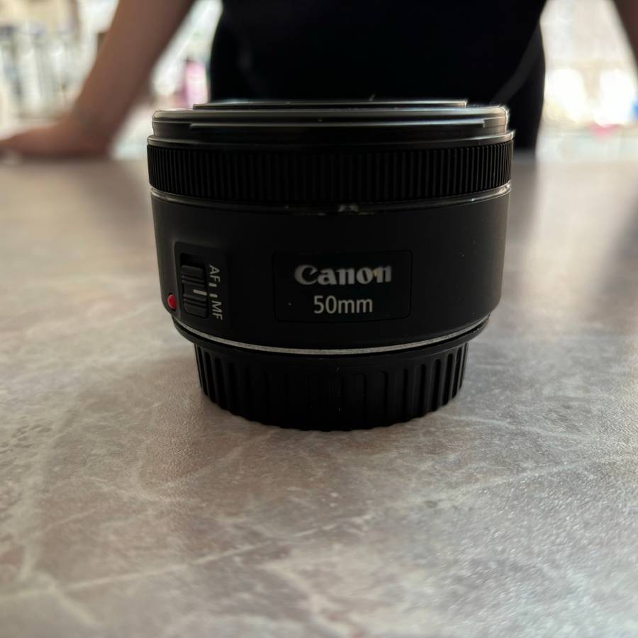 Canon 700D Camera + Extras