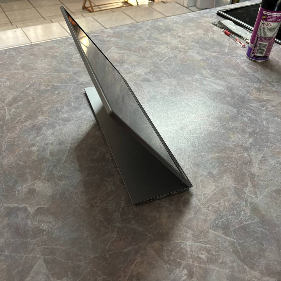 Lenovo L15 1080p USB C screen