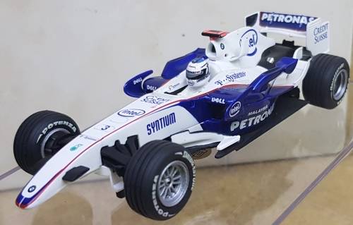 Carrera Evolution 1:32 27246 BMW Sauber F1.07 Livery 2008 No. 3 Nick Heidfeld