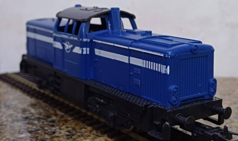 LIMA  #8013 SAR/SAS `Blue Train` Diesel Shunter