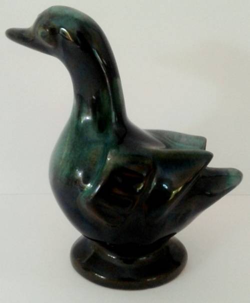 Vintage Canadian Mountain Pottery Duck - Perfect Condition